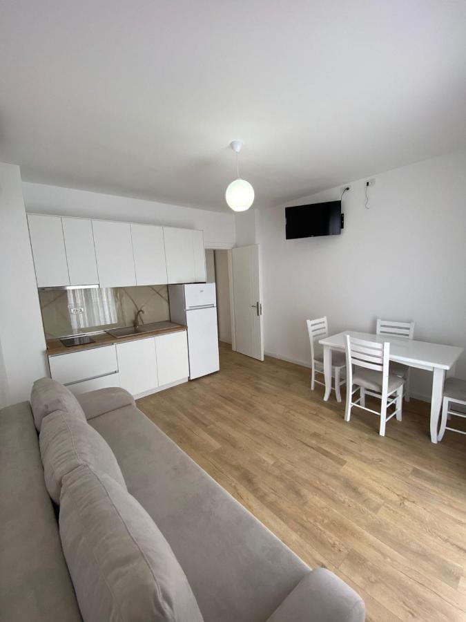 Borsh Apartments Ngoại thất bức ảnh