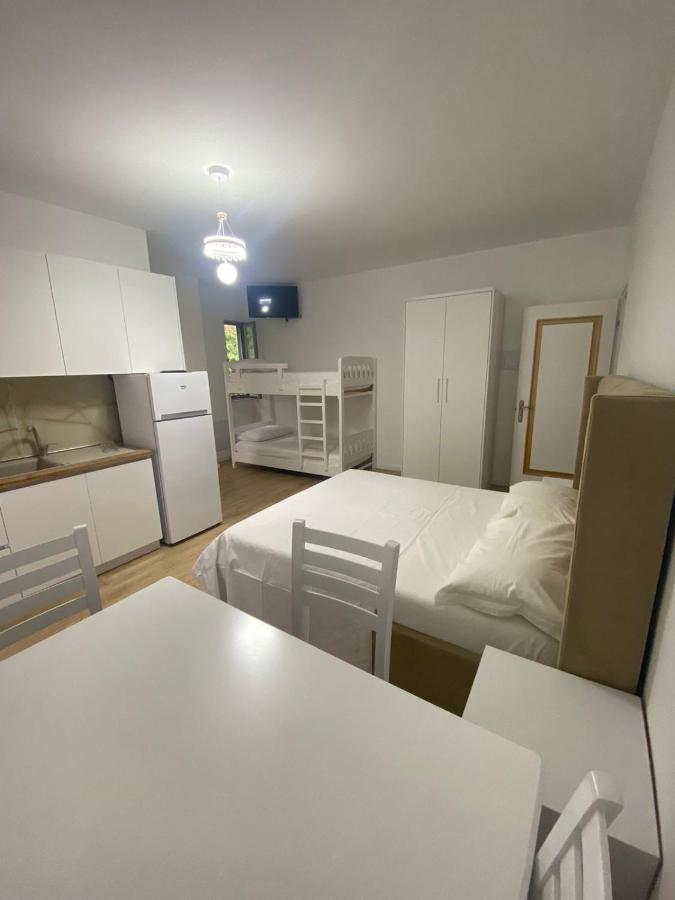 Borsh Apartments Ngoại thất bức ảnh